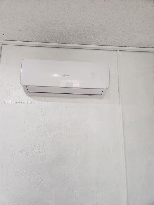 For Rent: $1,500 (1 beds, 1 baths, 1925 Square Feet)