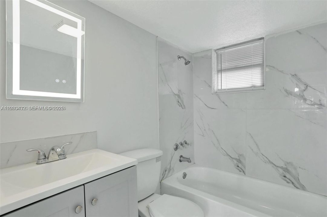 出租: $2,990 (3 贝兹, 2 浴室, 1399 平方英尺)