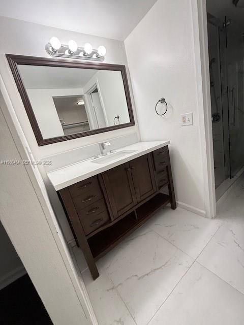 For Sale: $199,500 (1 beds, 1 baths, 865 Square Feet)