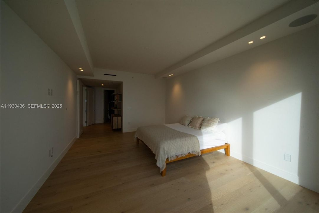 En Venta: $2,995,000 (2 camas, 2 baños, 1579 Pies cuadrados)