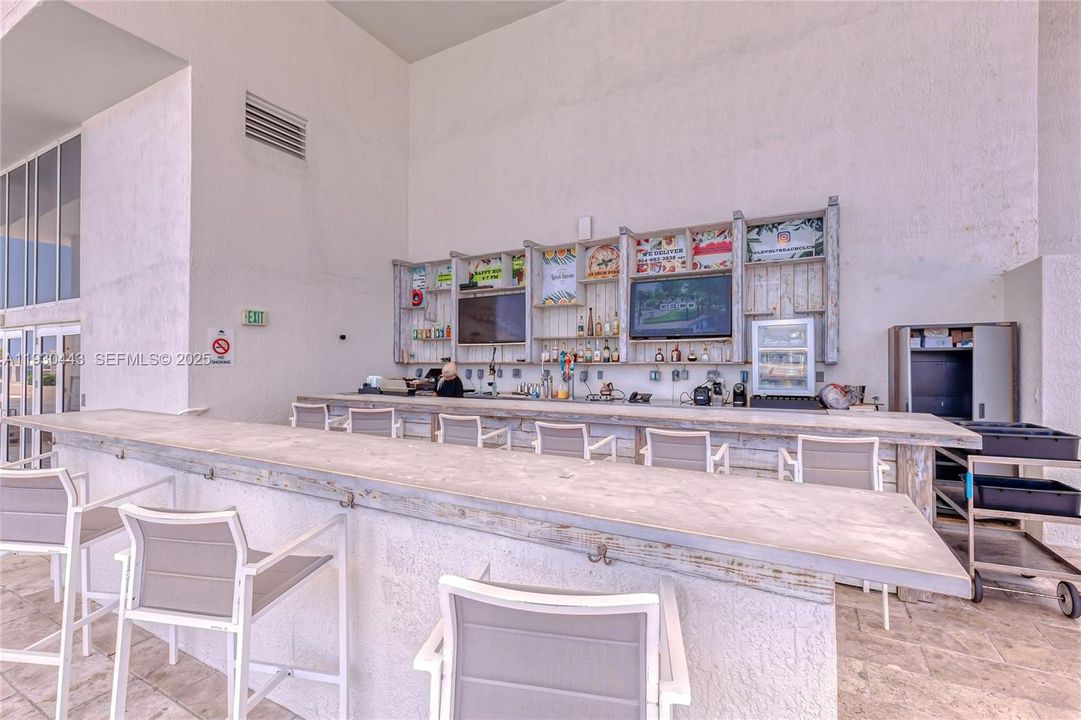 В аренду: $10,500 (3 спален, 3 ванн, 2165 Квадратных фут)