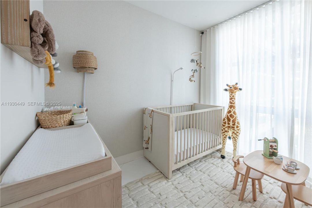 待售: $710,000 (2 贝兹, 2 浴室, 1432 平方英尺)