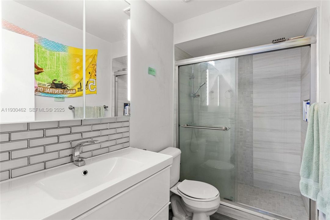 For Rent: $2,600 (2 beds, 2 baths, 1185 Square Feet)