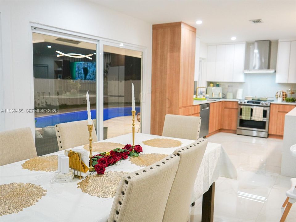 For Rent: $3,850 (3 beds, 2 baths, 1374 Square Feet)