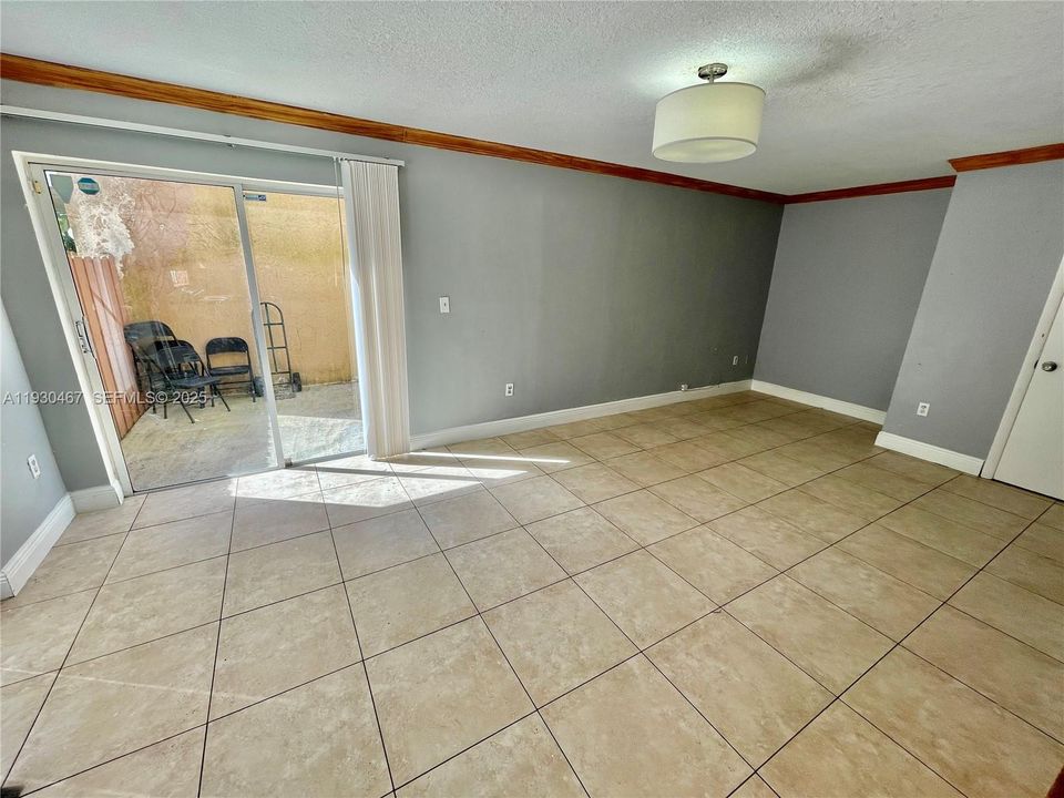 En Renta: $3,100 (3 camas, 2 baños, 1777 Pies cuadrados)