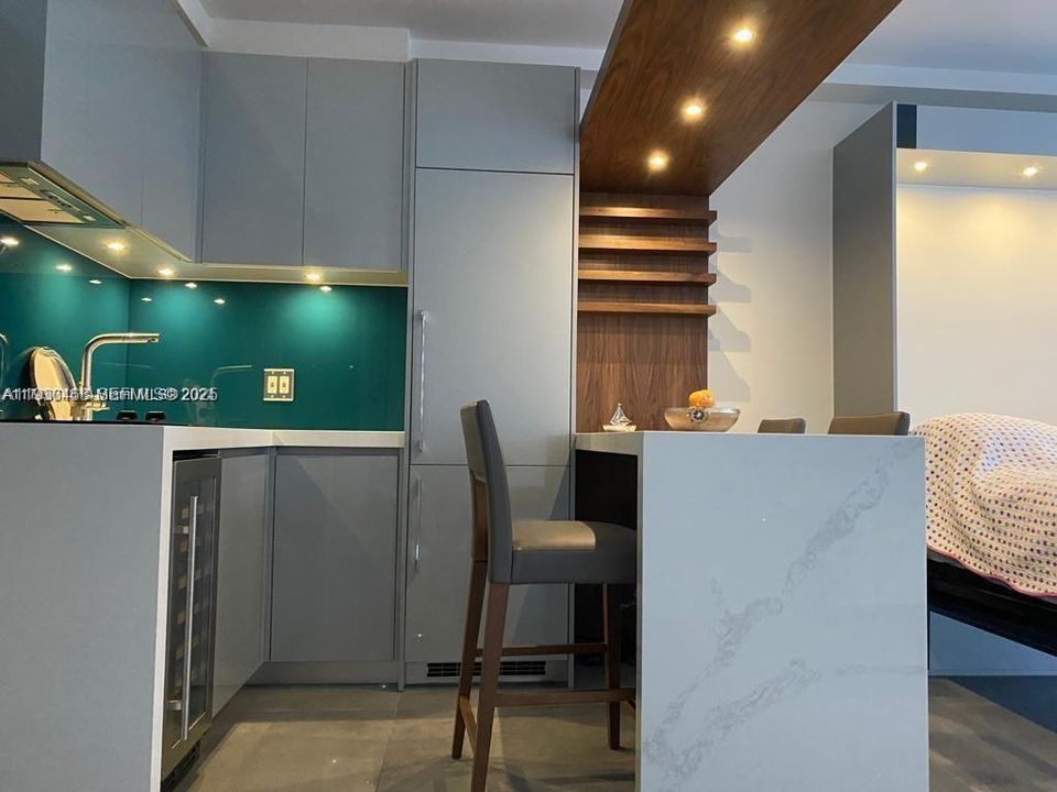 For Sale: $299,000 (0 beds, 0 baths, 350 Square Feet)