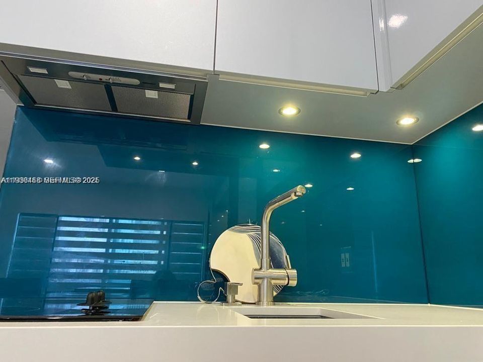 For Sale: $299,000 (0 beds, 0 baths, 350 Square Feet)