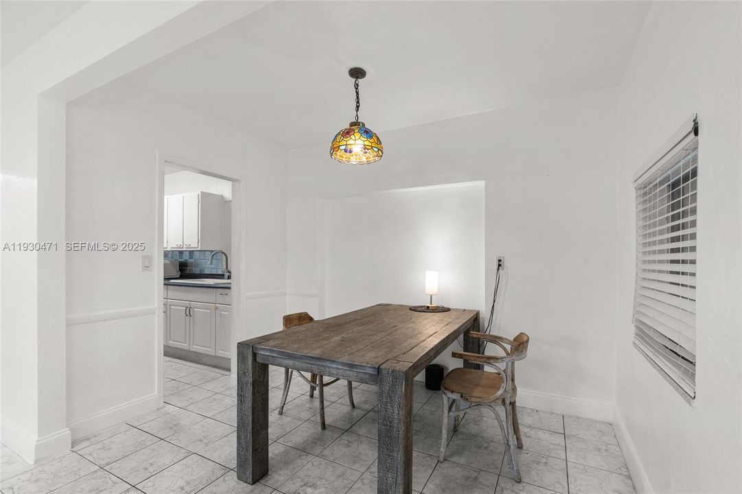 En Renta: $2,450 (2 camas, 1 baños, 1056 Pies cuadrados)