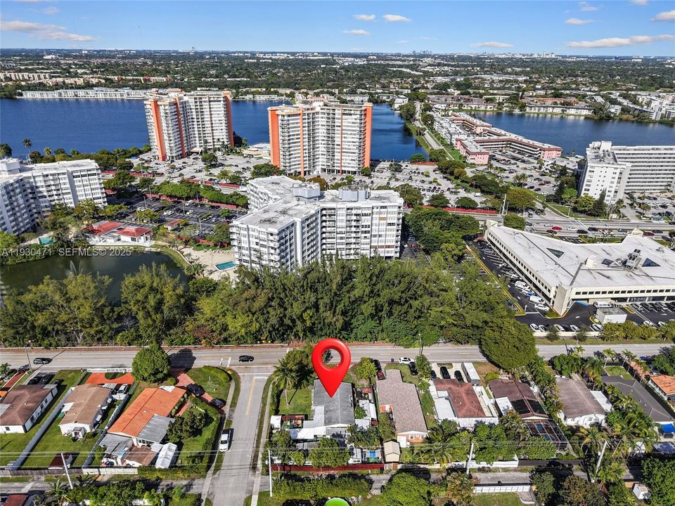 En Renta: $2,450 (2 camas, 1 baños, 1056 Pies cuadrados)