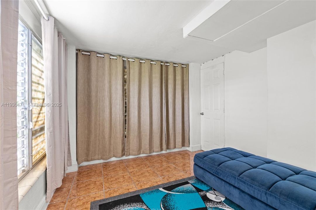 En Renta: $2,450 (2 camas, 1 baños, 1056 Pies cuadrados)