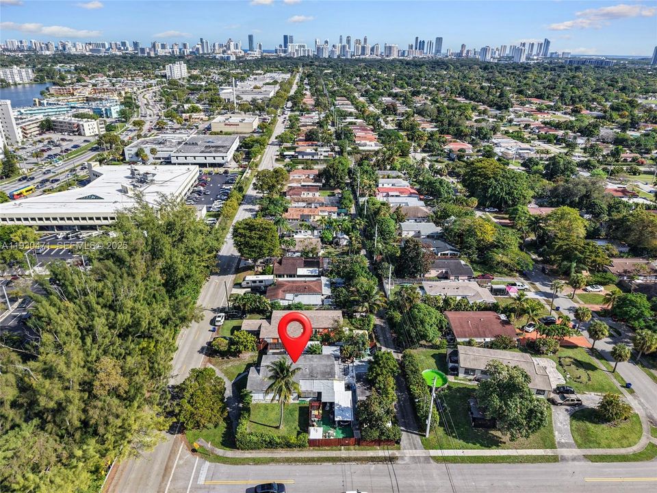 En Renta: $2,450 (2 camas, 1 baños, 1056 Pies cuadrados)