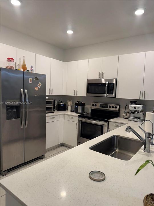 For Sale: $489,000 (3 beds, 2 baths, 1545 Square Feet)