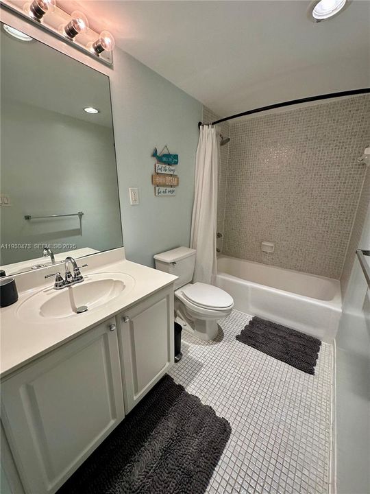 For Sale: $580,000 (2 beds, 2 baths, 1505 Square Feet)