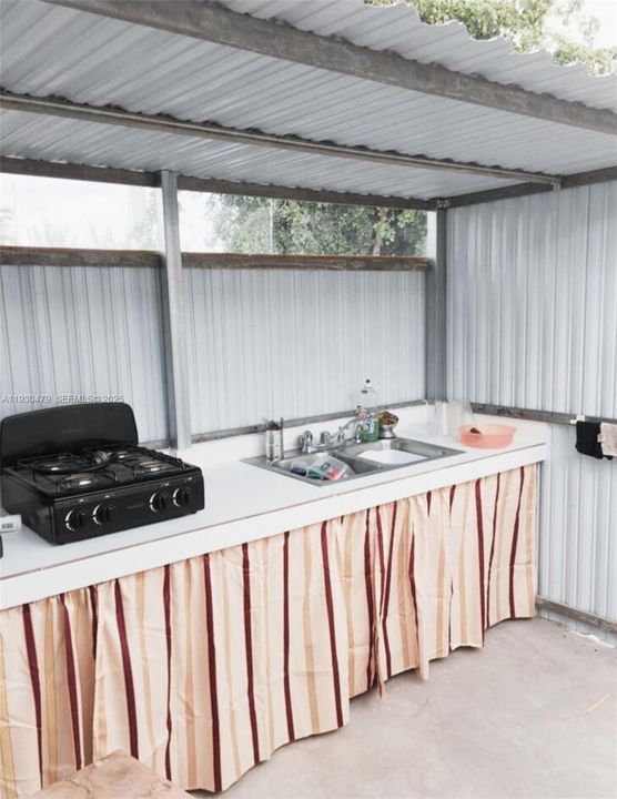 En Renta: $3,500 (4 camas, 2 baños, 1711 Pies cuadrados)