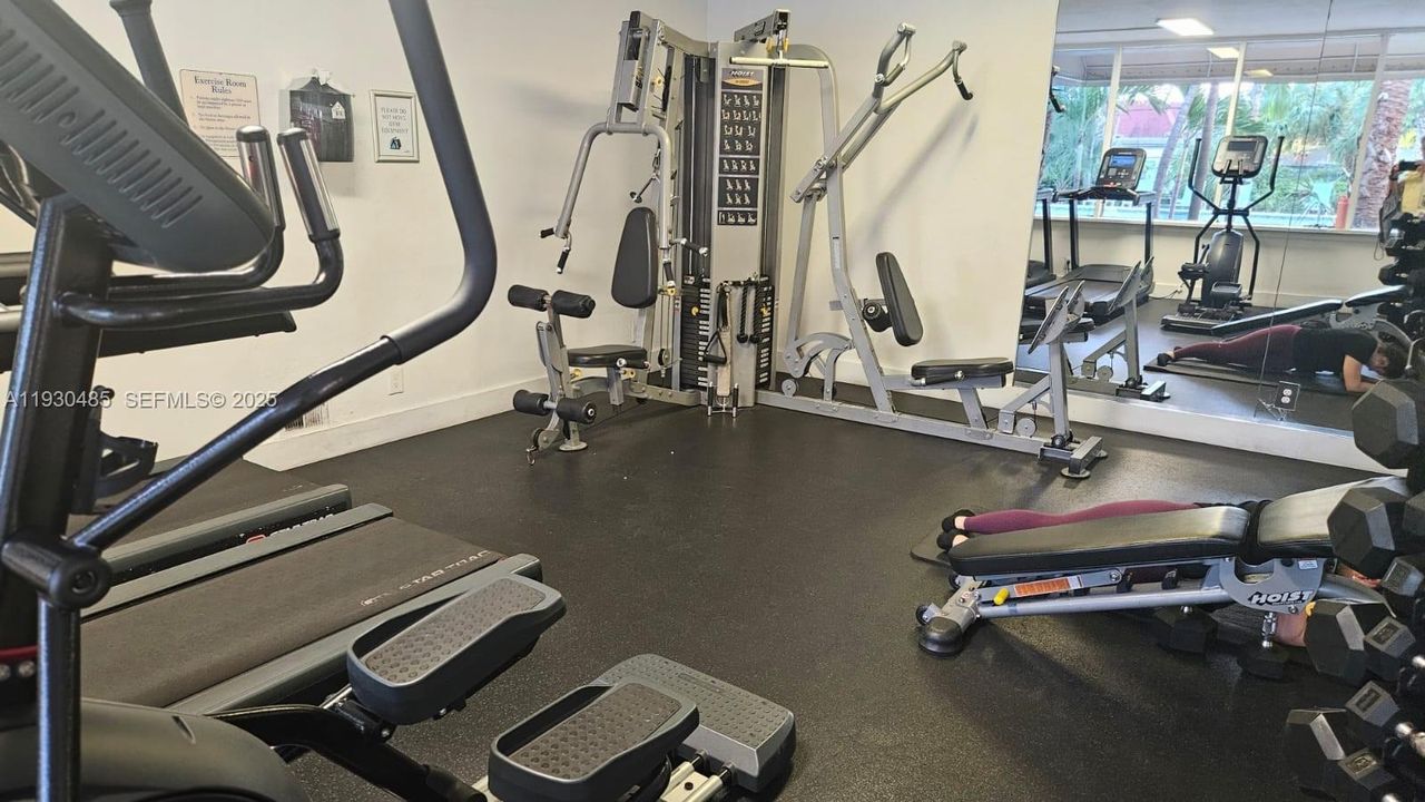 For Rent: $1,785 (1 beds, 1 baths, 598 Square Feet)