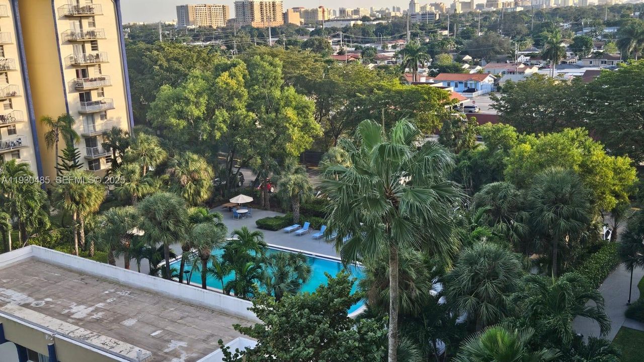 For Rent: $1,785 (1 beds, 1 baths, 598 Square Feet)