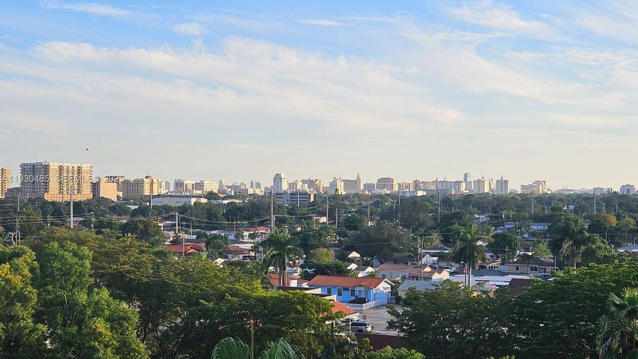 For Rent: $1,785 (1 beds, 1 baths, 598 Square Feet)