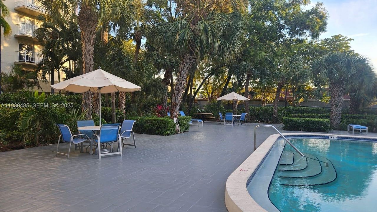 For Rent: $1,785 (1 beds, 1 baths, 598 Square Feet)