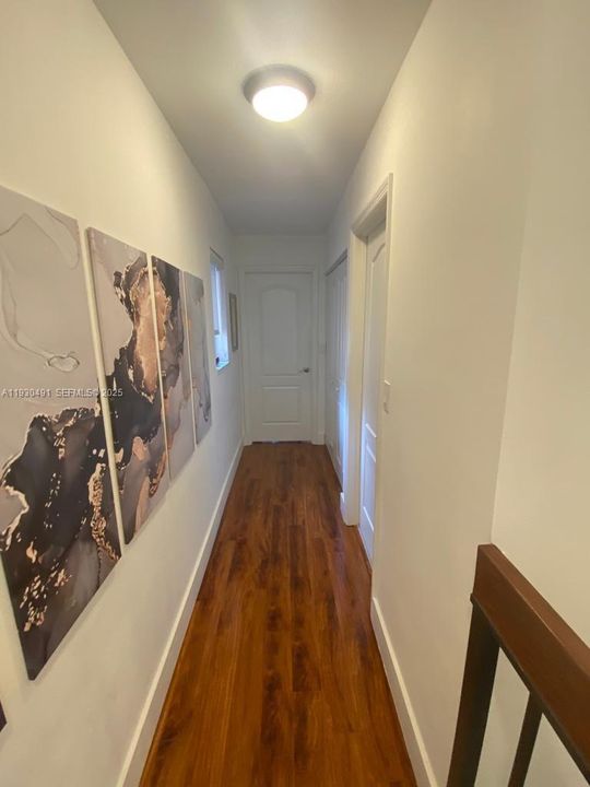 En Renta: $3,950 (3 camas, 2 baños, 1712 Pies cuadrados)