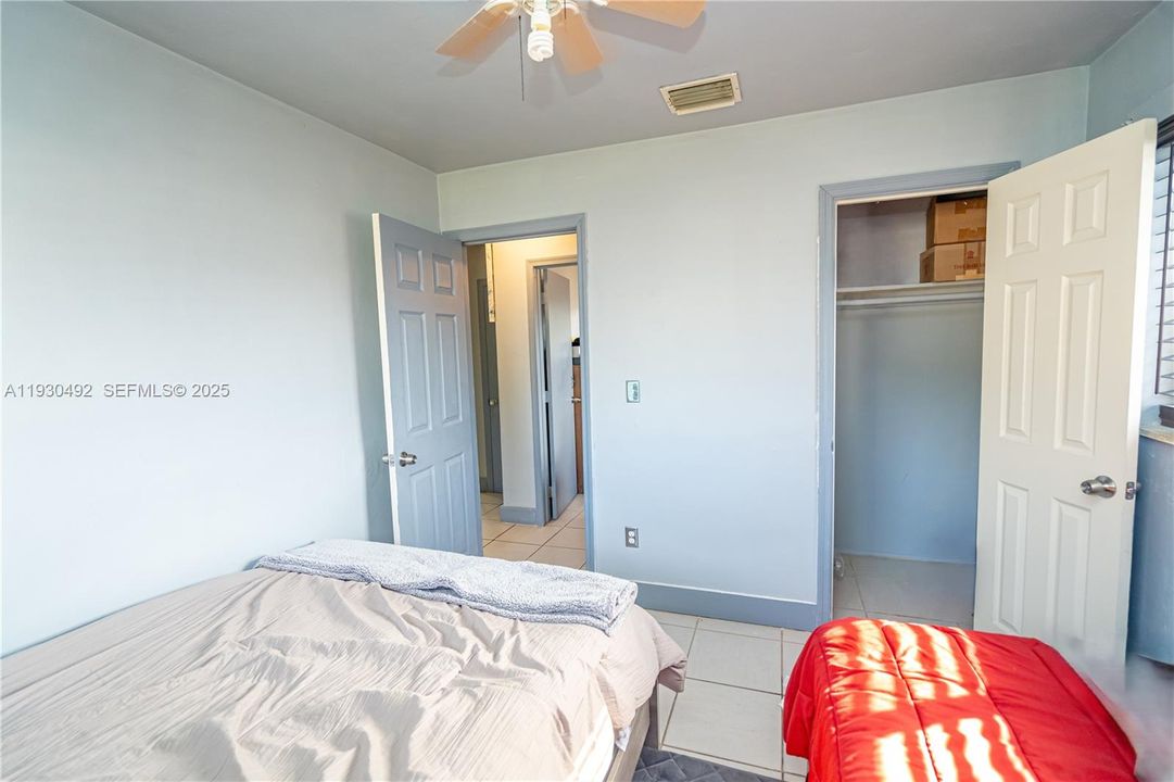 En Venta: $600,000 (4 camas, 2 baños, 1225 Pies cuadrados)