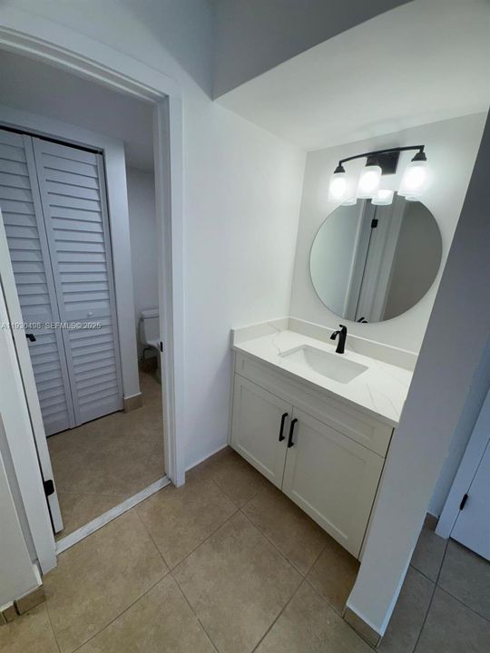 En Venta: $279,000 (2 camas, 2 baños, 1106 Pies cuadrados)