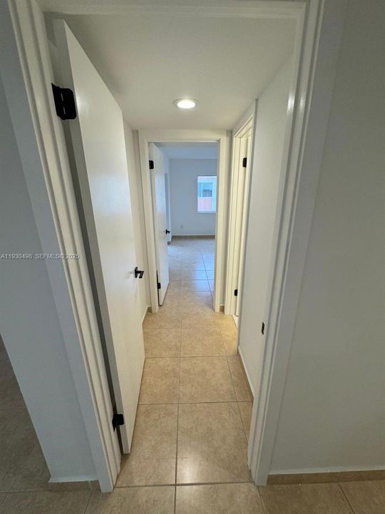 En Venta: $279,000 (2 camas, 2 baños, 1106 Pies cuadrados)