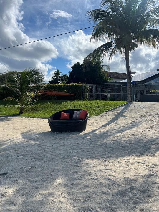 En Venta: $890,000 (3 camas, 2 baños, 1586 Pies cuadrados)