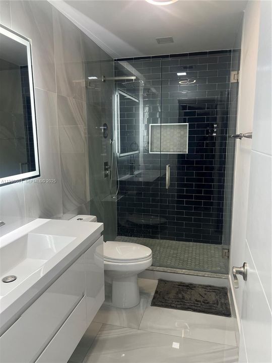 En Venta: $890,000 (3 camas, 2 baños, 1586 Pies cuadrados)