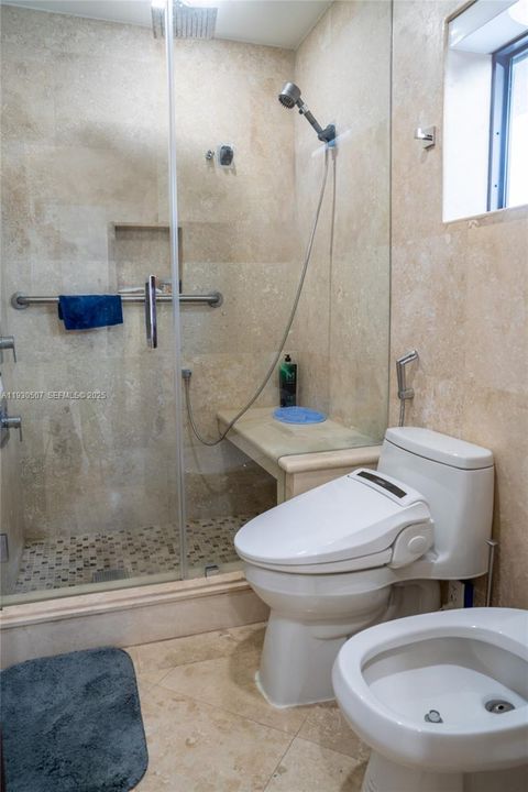 For Sale: $725,000 (4 beds, 3 baths, 1819 Square Feet)