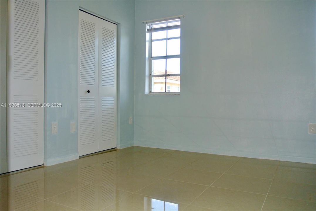 В аренду: $2,675 (2 спален, 2 ванн, 1144 Квадратных фут)