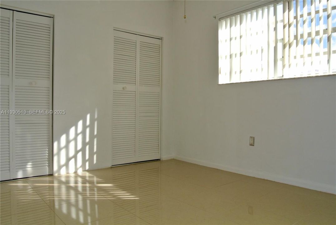 В аренду: $2,675 (2 спален, 2 ванн, 1144 Квадратных фут)