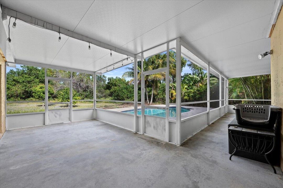 Screened Patio