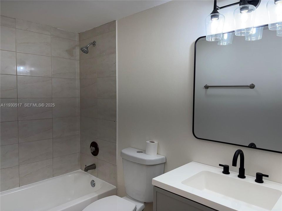 En Renta: $1,900 (2 camas, 2 baños, 1085 Pies cuadrados)