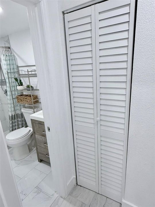 На продажу: $790,000 (5 спален, 3 ванн, 1606 Квадратных фут)