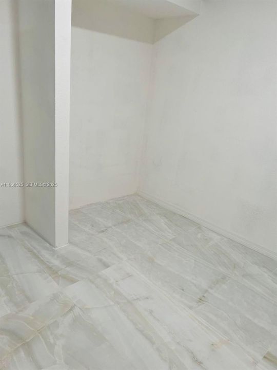 На продажу: $790,000 (5 спален, 3 ванн, 1606 Квадратных фут)