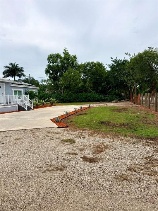 На продажу: $790,000 (5 спален, 3 ванн, 1606 Квадратных фут)