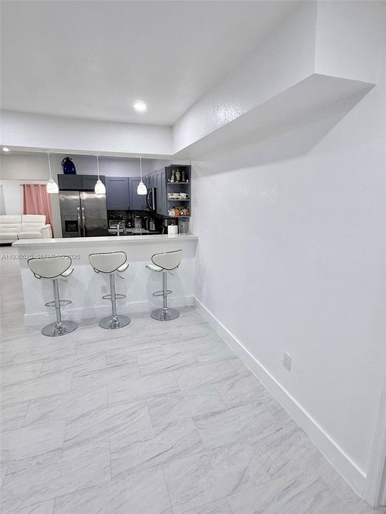 На продажу: $790,000 (5 спален, 3 ванн, 1606 Квадратных фут)