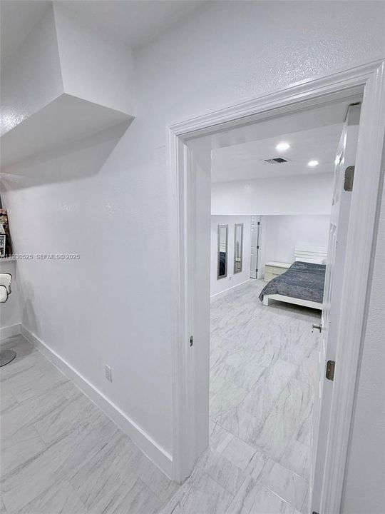 На продажу: $790,000 (5 спален, 3 ванн, 1606 Квадратных фут)