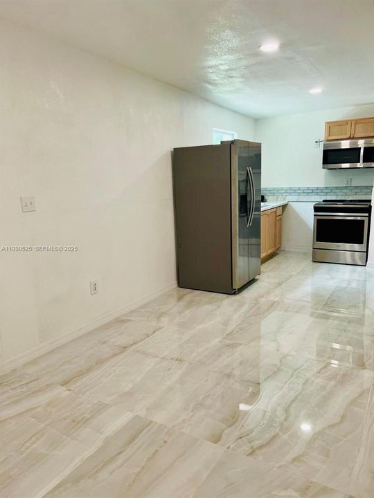 На продажу: $790,000 (5 спален, 3 ванн, 1606 Квадратных фут)