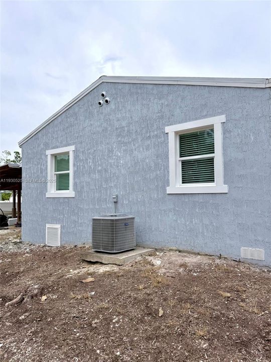 На продажу: $790,000 (5 спален, 3 ванн, 1606 Квадратных фут)