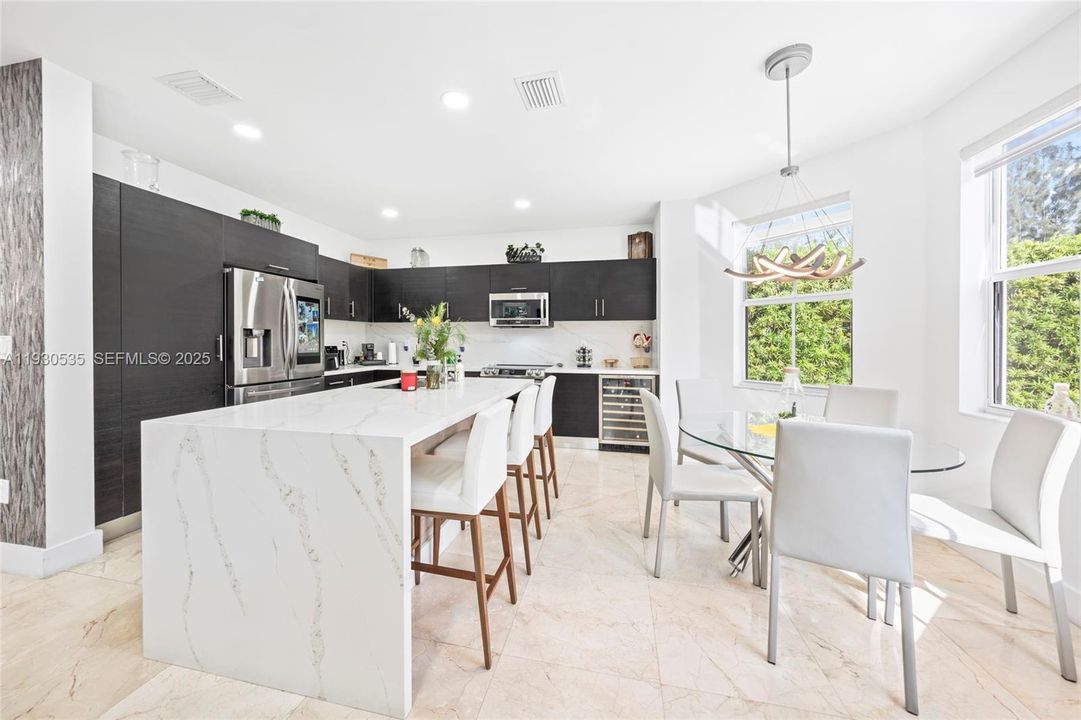 For Rent: $7,000 (4 beds, 4 baths, 2878 Square Feet)