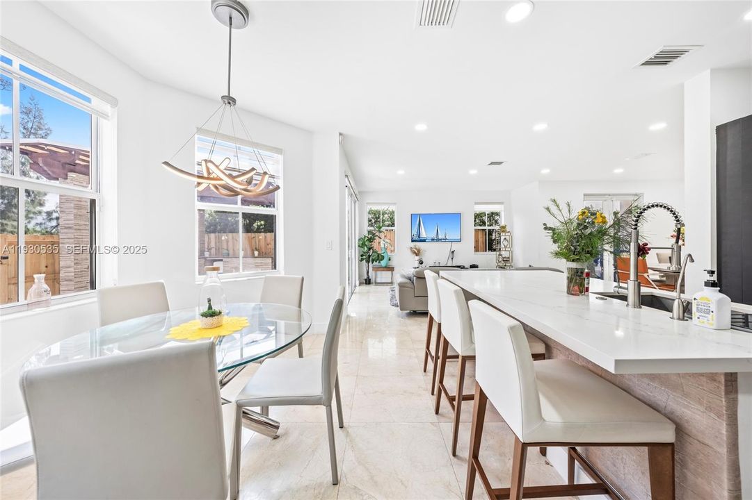 For Rent: $7,000 (4 beds, 4 baths, 2878 Square Feet)