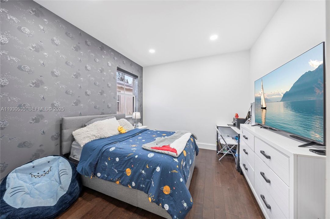 For Rent: $7,000 (4 beds, 4 baths, 2878 Square Feet)