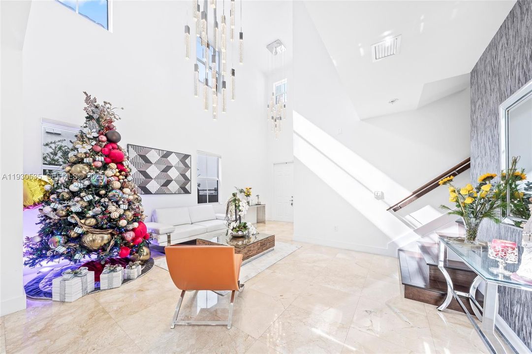 For Rent: $7,000 (4 beds, 4 baths, 2878 Square Feet)