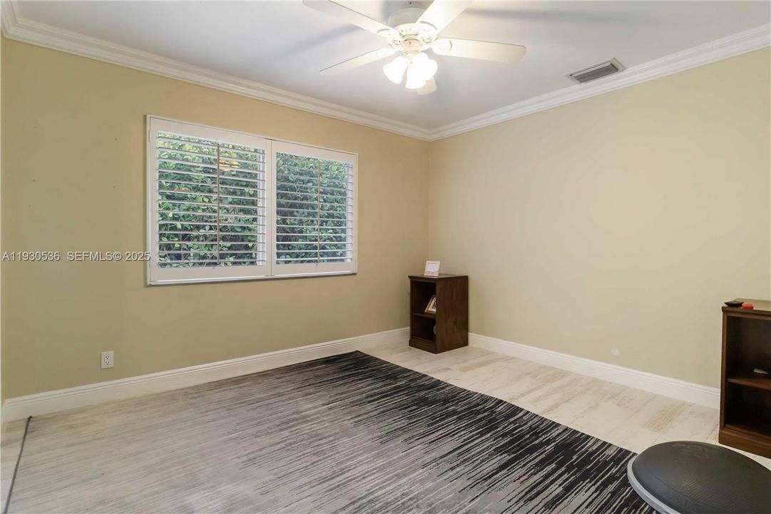 待售: $1,150,000 (4 贝兹, 2 浴室, 2279 平方英尺)