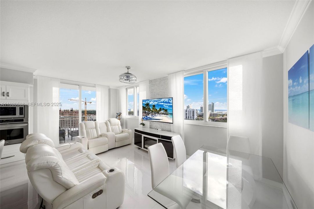 На продажу: $669,000 (3 спален, 2 ванн, 1597 Квадратных фут)