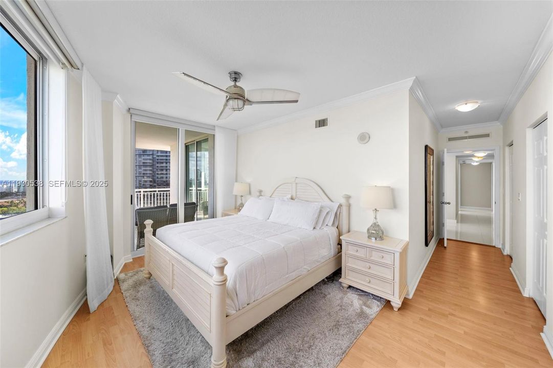 На продажу: $669,000 (3 спален, 2 ванн, 1597 Квадратных фут)