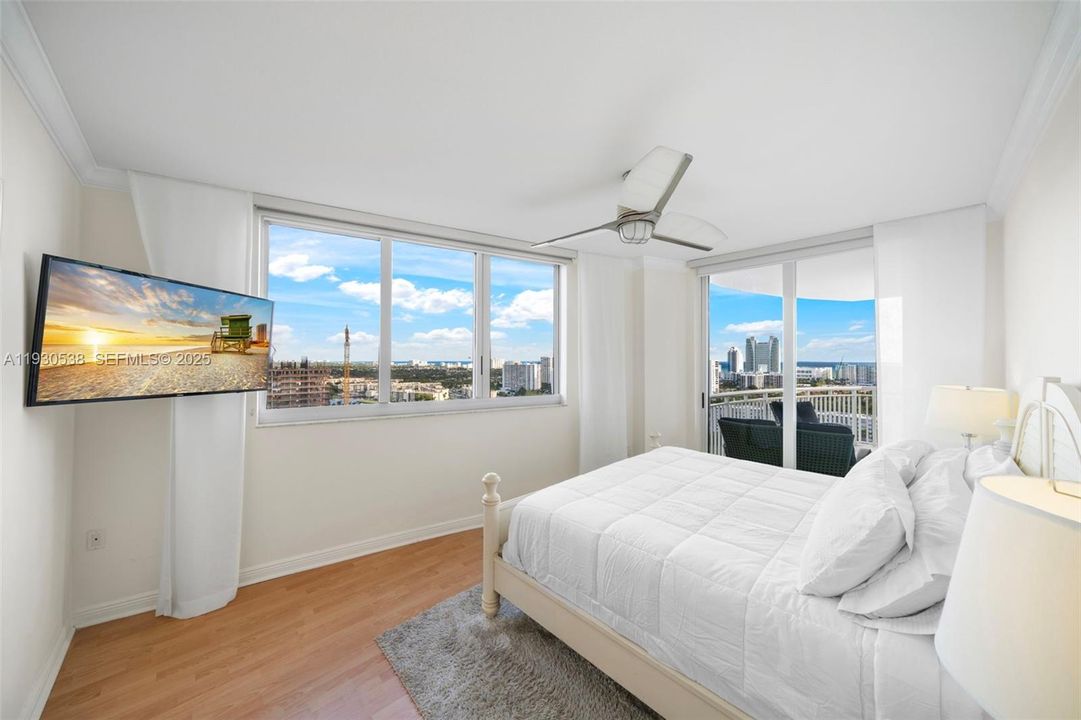 На продажу: $669,000 (3 спален, 2 ванн, 1597 Квадратных фут)