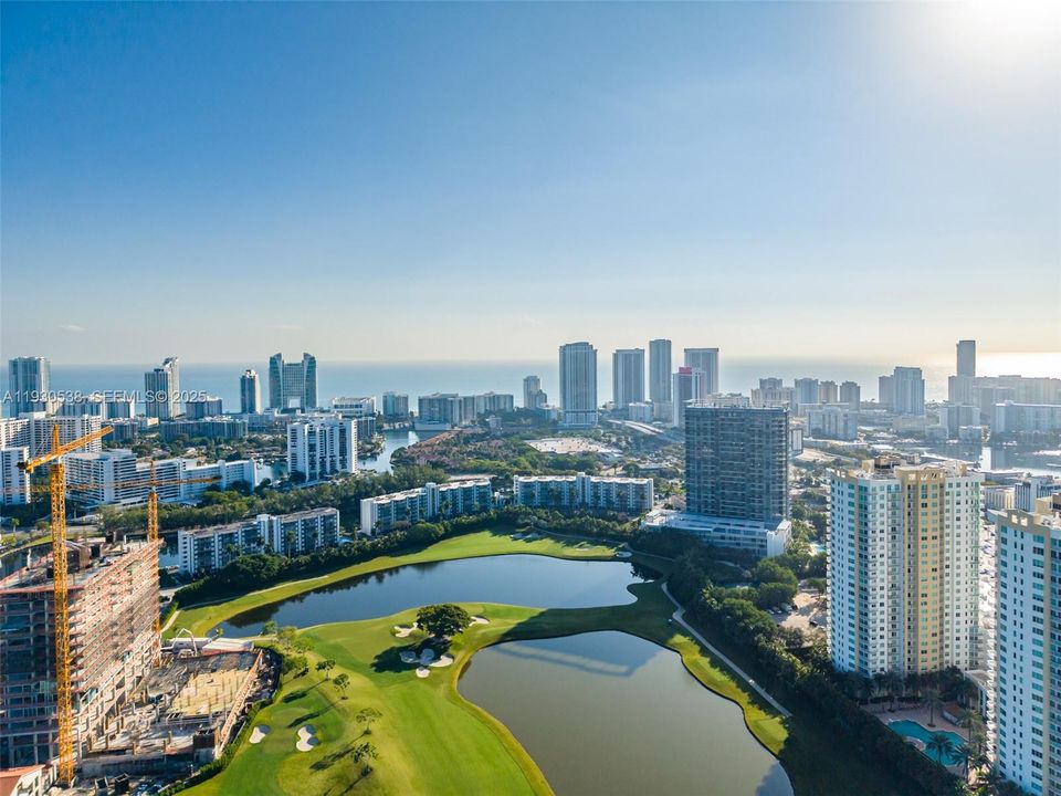 На продажу: $669,000 (3 спален, 2 ванн, 1597 Квадратных фут)