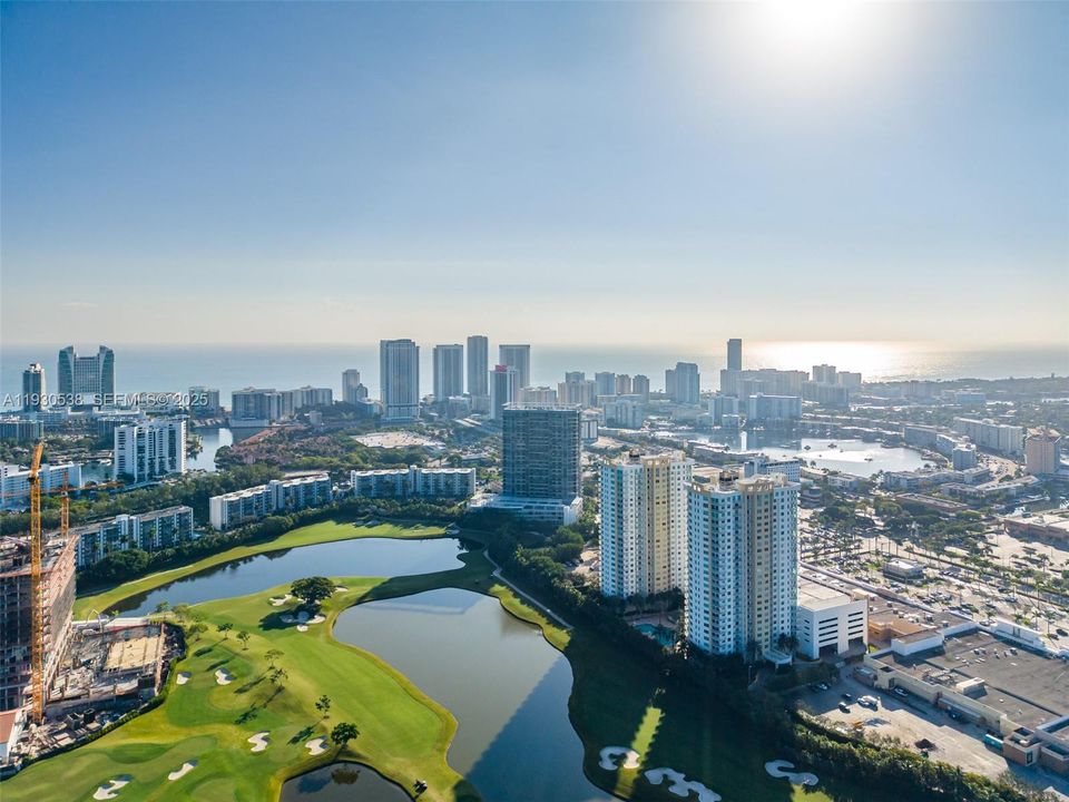 На продажу: $669,000 (3 спален, 2 ванн, 1597 Квадратных фут)